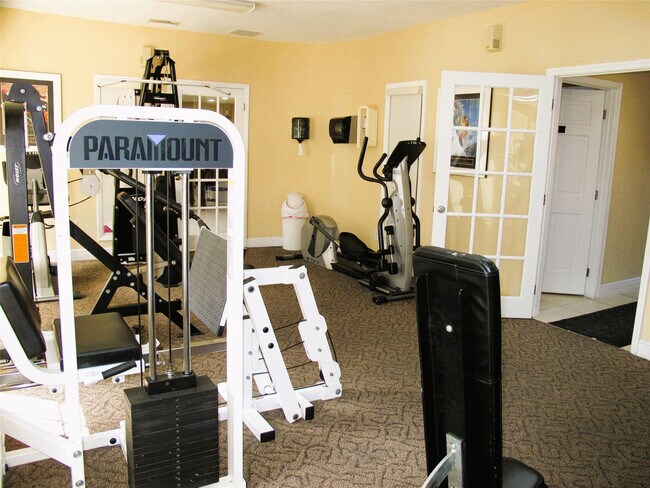 Building Photo - 1263 SW 46th Ave