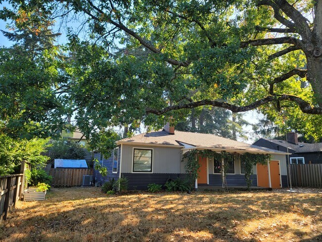 Building Photo - 1110 SE 113th Ave