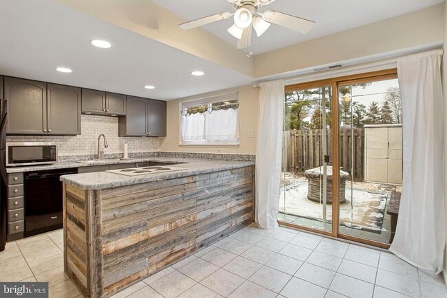 Building Photo - 217 Oberlin Terrace