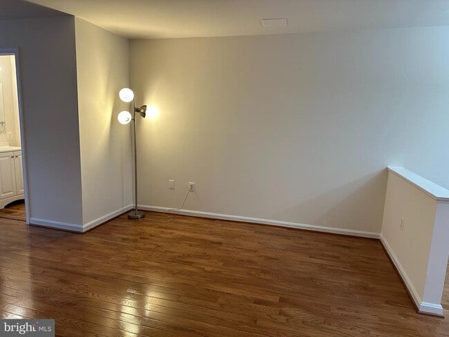 Building Photo - 8922 Royal Astor Way