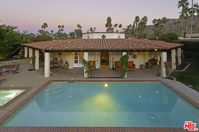 Building Photo - 2231 S Caliente Dr