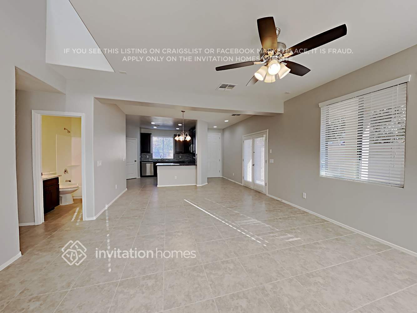 Building Photo - 6370 S Forest Ave