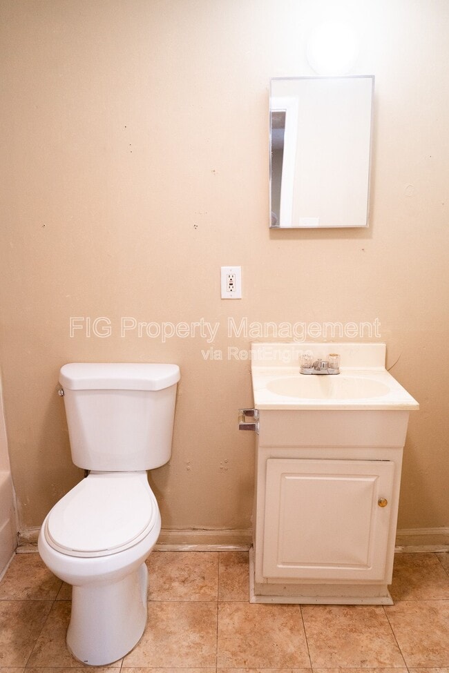 Building Photo - 121 Pruett Pl