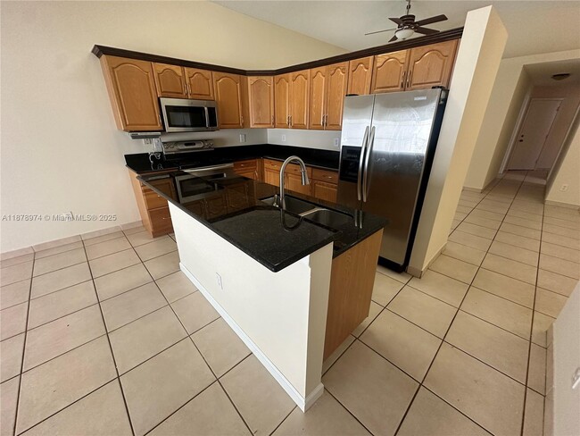 Building Photo - 2997 SW 179th Ave