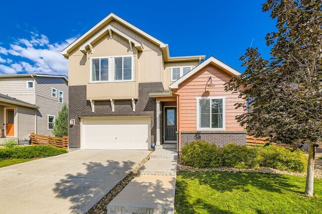 Primary Photo - 194 Starlight Cir