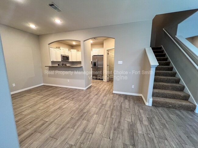 Building Photo - 6705 MARIBETTE RD