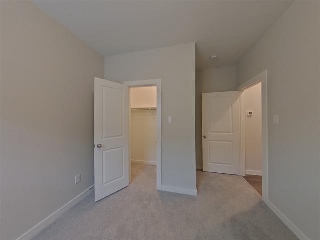 Building Photo - 8017 Brookhaven Dr