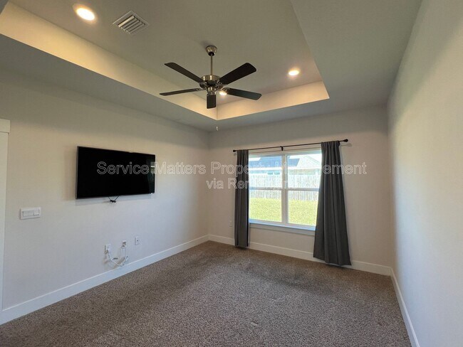 Building Photo - 4084 Blaney Ln