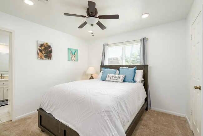 Building Photo - 3427 Aspen Bend Dr