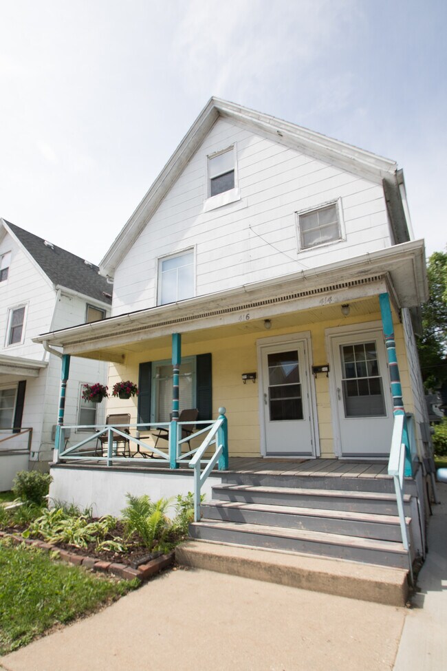 Building Photo - 416 Cantwell Ct