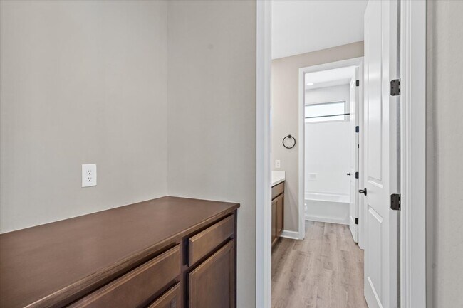 Building Photo - 35763 Geode Wy