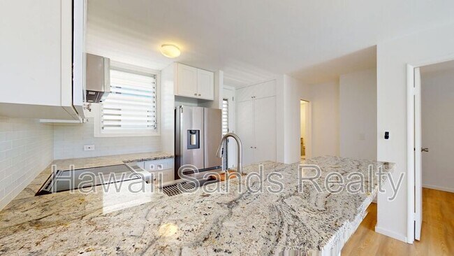 Building Photo - 3121 Pualei Cir