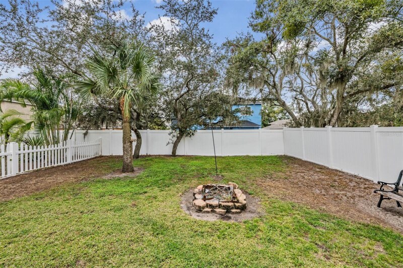 Building Photo - 11367 Cocoa Beach Dr