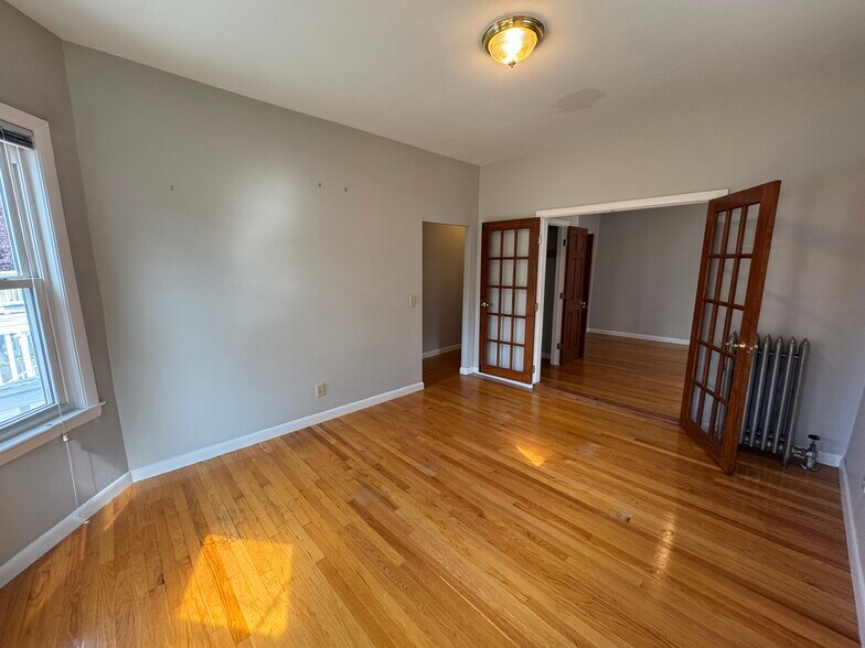 Building Photo - 23 Tufts St