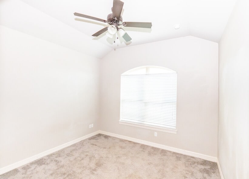 Bedroom 3 - 336 Jake Dr