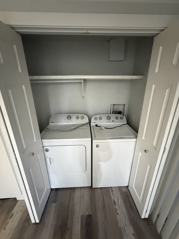 Building Photo - 8449 Moonlight Way