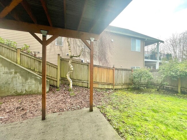 Building Photo - Charming Home in quiet Sunset Landing Community, Edmonds!