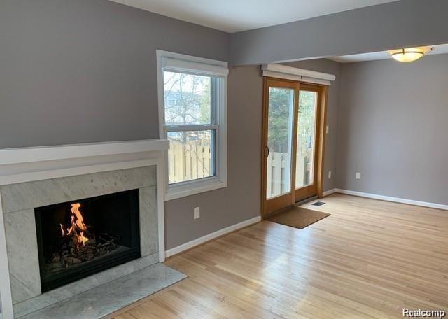 Building Photo - 1639 Brentwood