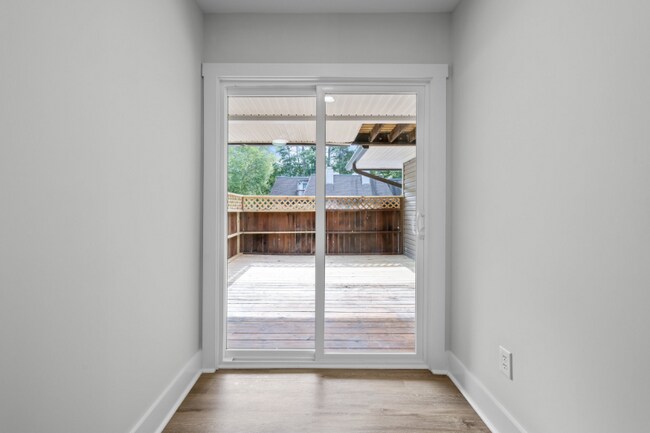 Building Photo - 196 Finley Forest Dr