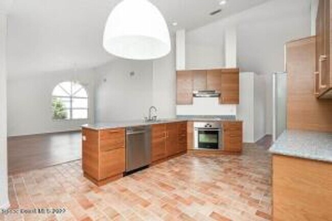 Building Photo - Great Property