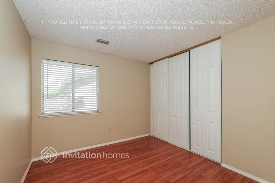 Building Photo - 4886 Birkdale Cir