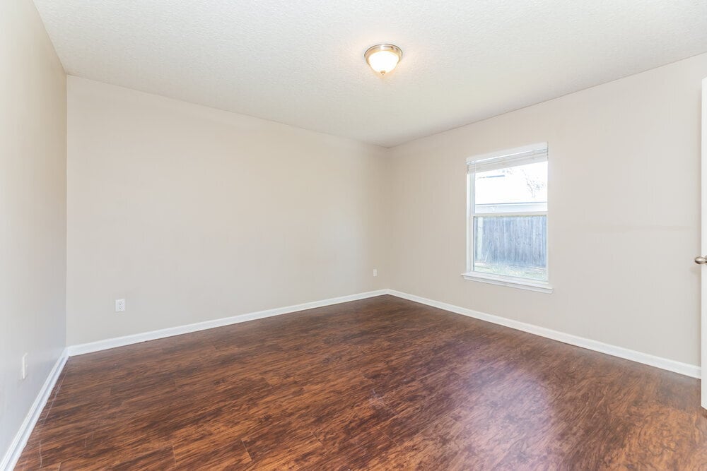Building Photo - 1124 Native Dancer Ct