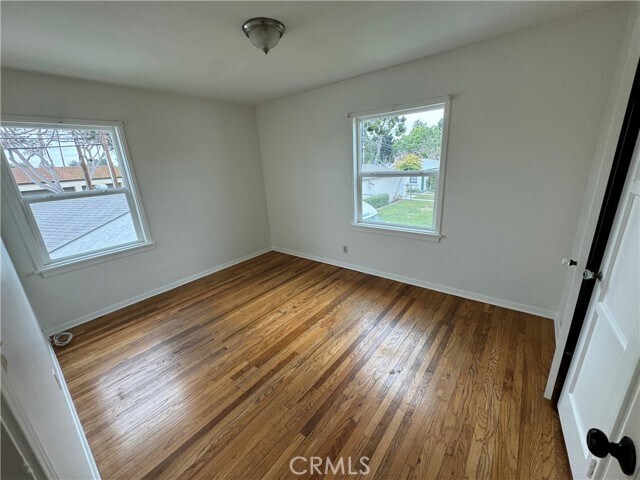 Building Photo - 4458 Linden Ave