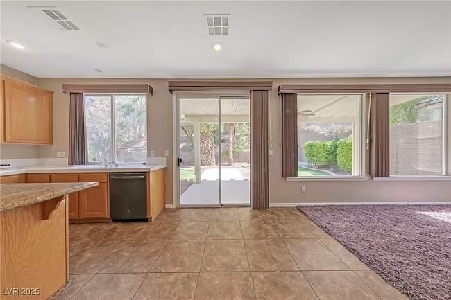 Building Photo - 2385 Stansbury Ct