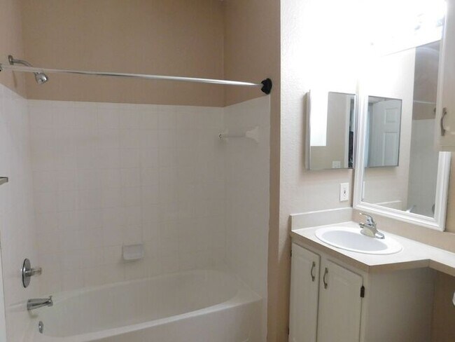 Building Photo - Condo in Legacy Dunes, Kissimmee