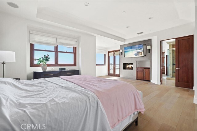 Building Photo - 2907 Cliff Dr