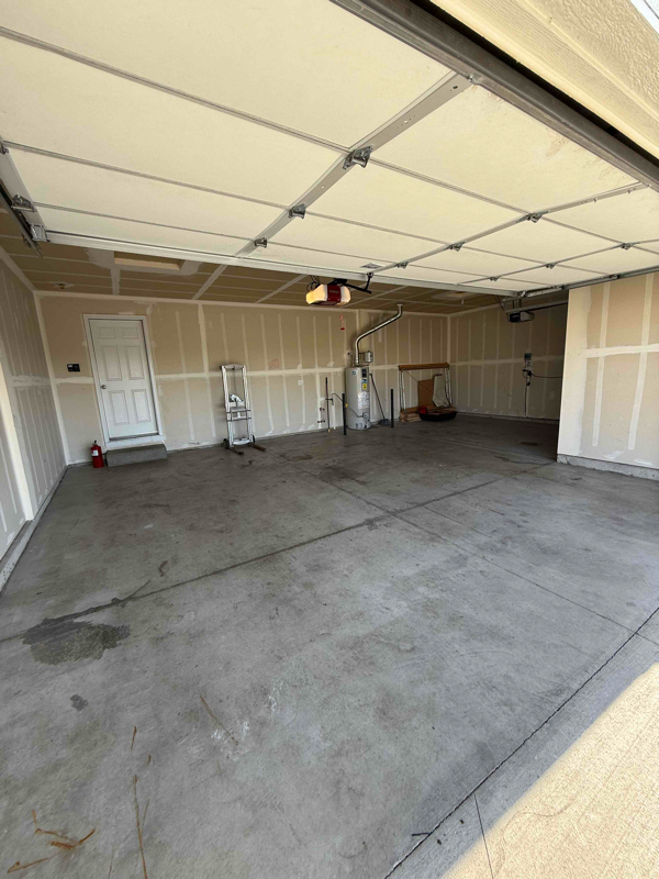 Building Photo - 7705 E Drouillard St