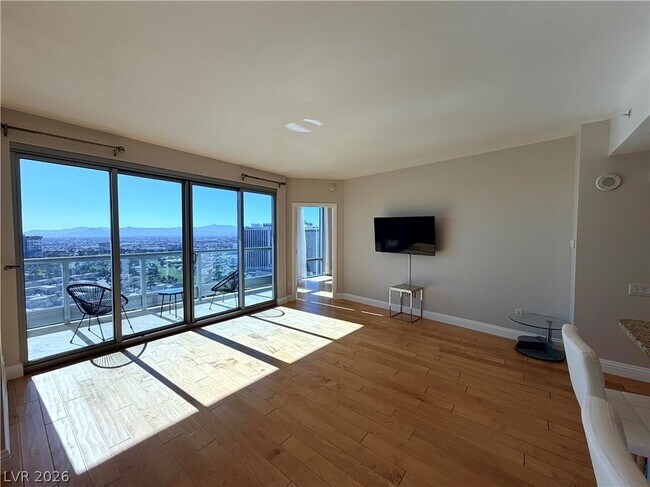 Building Photo - 322 Karen Ave