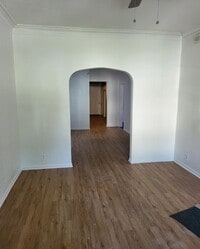 Building Photo - 8752 S Saginaw Ave