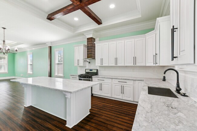 Building Photo - 90 E Claiborne Square