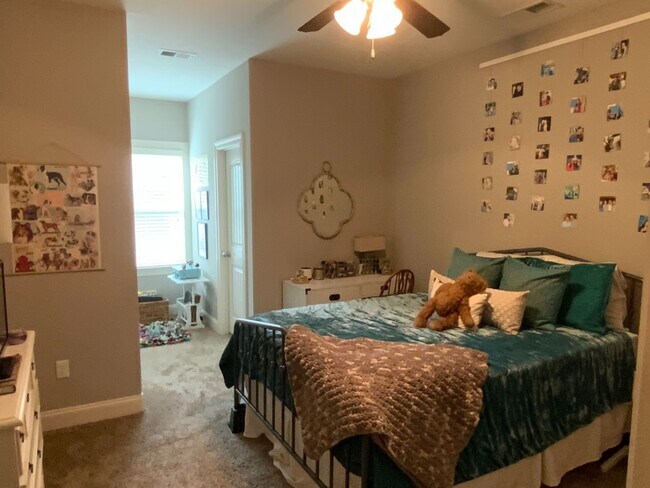 Building Photo - 4 Bedroom 4 Bath Condo in Oxford Mississippi