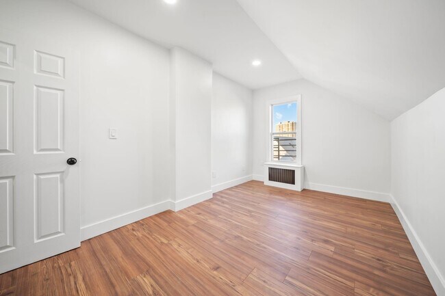 Building Photo - 36-38-38 Fulton St