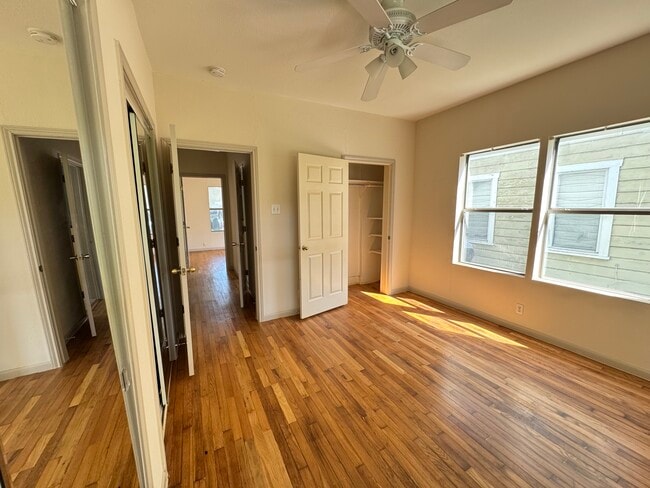 Main bedroom - 709 E Elmira St