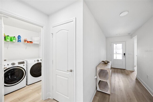 Building Photo - 2892 Sanctuary Dr