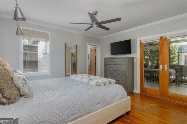 Building Photo - 168 Garland Ave