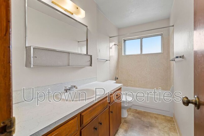 Building Photo - 8055 NE Flanders St