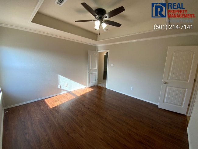 Building Photo - 3225 Miracle Heights Ct