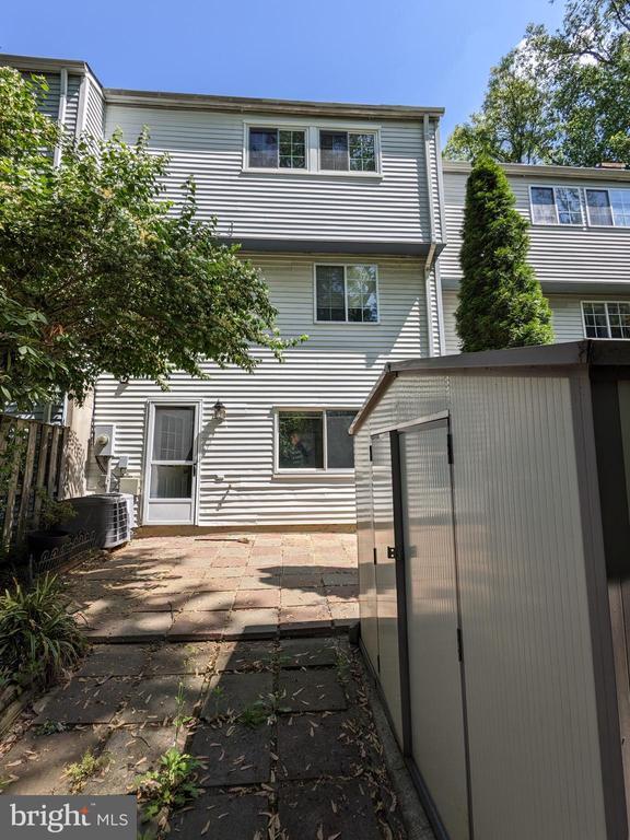 Building Photo - 2996 Paddock Wood Ct