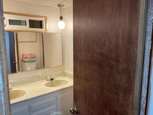 Building Photo - 15678 Avion Ln