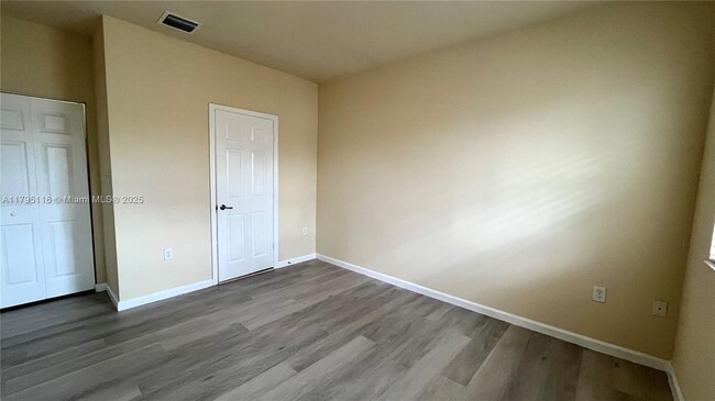 Building Photo - 8850 NW 97th Ave