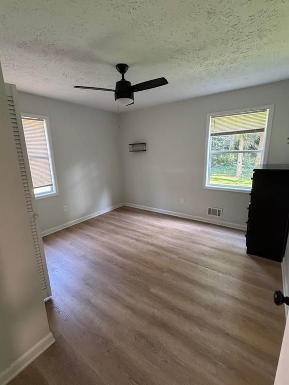 Building Photo - 2532 Hidden Hills Dr
