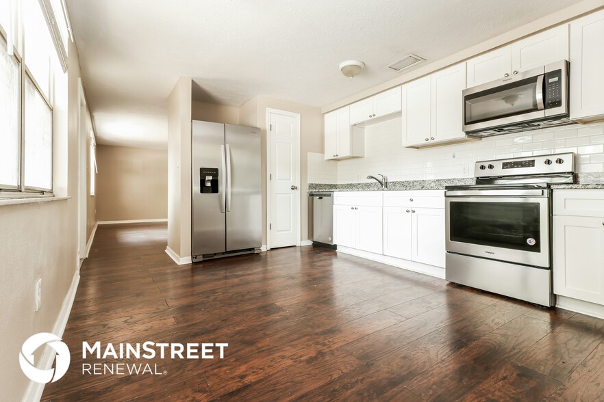 Building Photo - 6425 Pueblo Ave