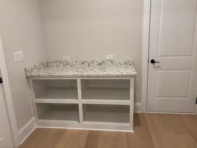 Building Photo - 4040 Sierra Vis Cir