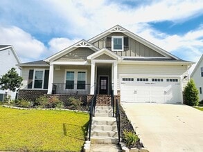 Building Photo - 2506 Blue Ridge Dr