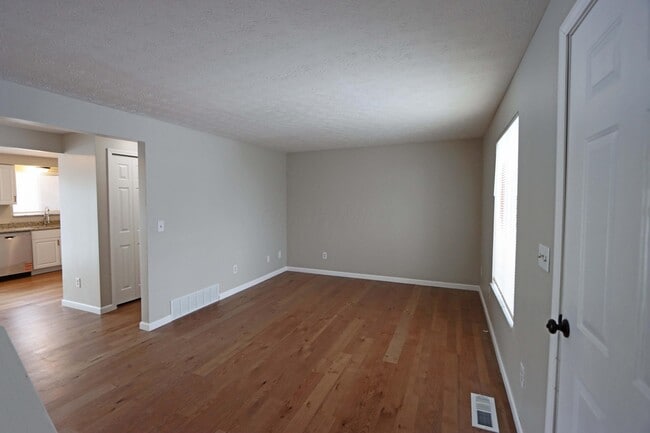 Building Photo - 5740 Vestry Ct