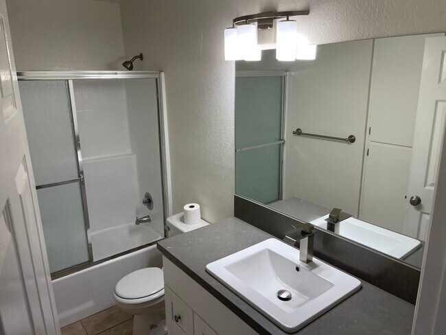 Building Photo - 4750 SEPULVEDA Blvd